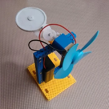 Самодельный мини-вентилятор с качающейся головкой для учащихся 7-9 лет, набор деталей модели 